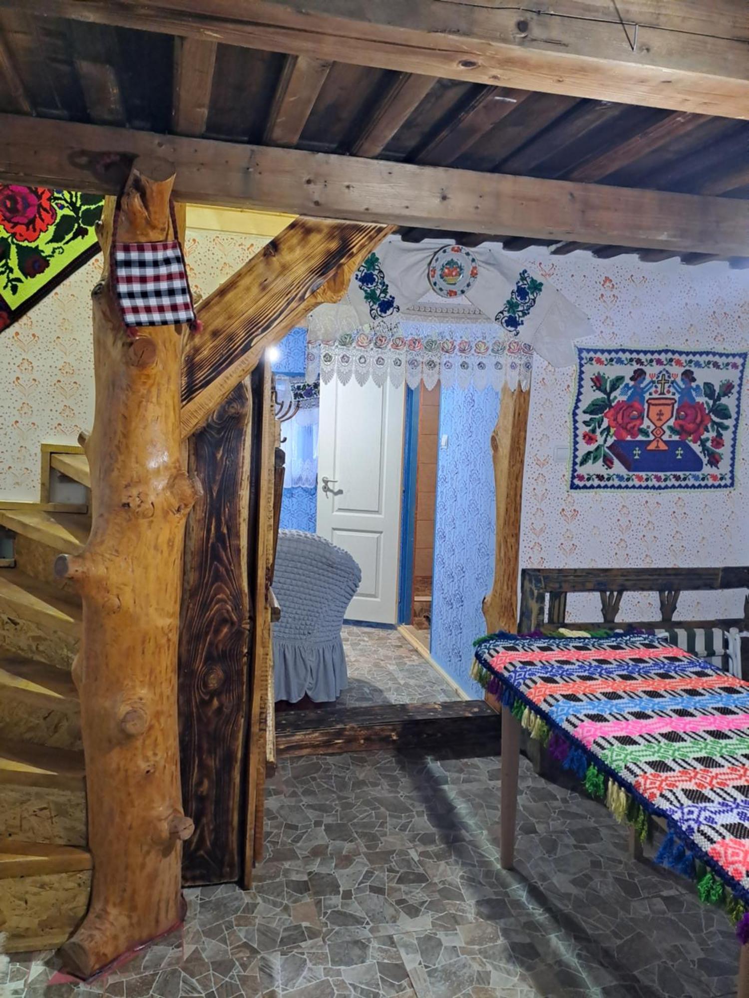 Complex Traditional Casuta Bunicilor-Breb Exterior foto